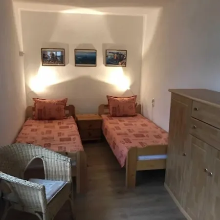 Ferienhaus Rosi Kollwitz 펜션 히덴제